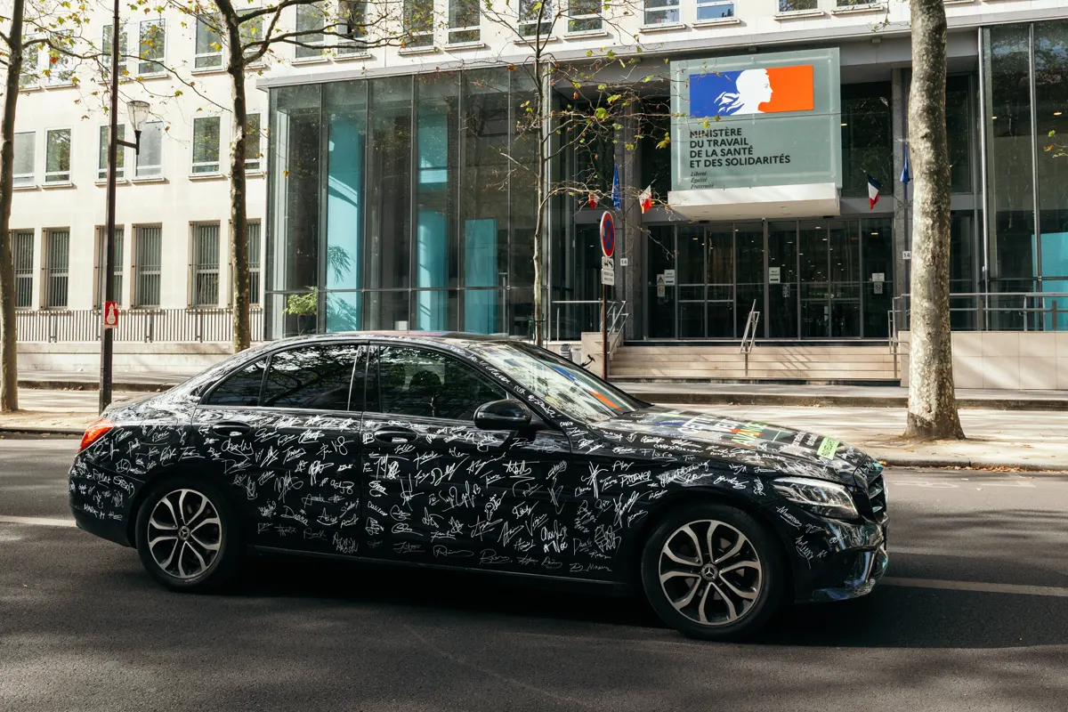 Petition Car – devant les institutions